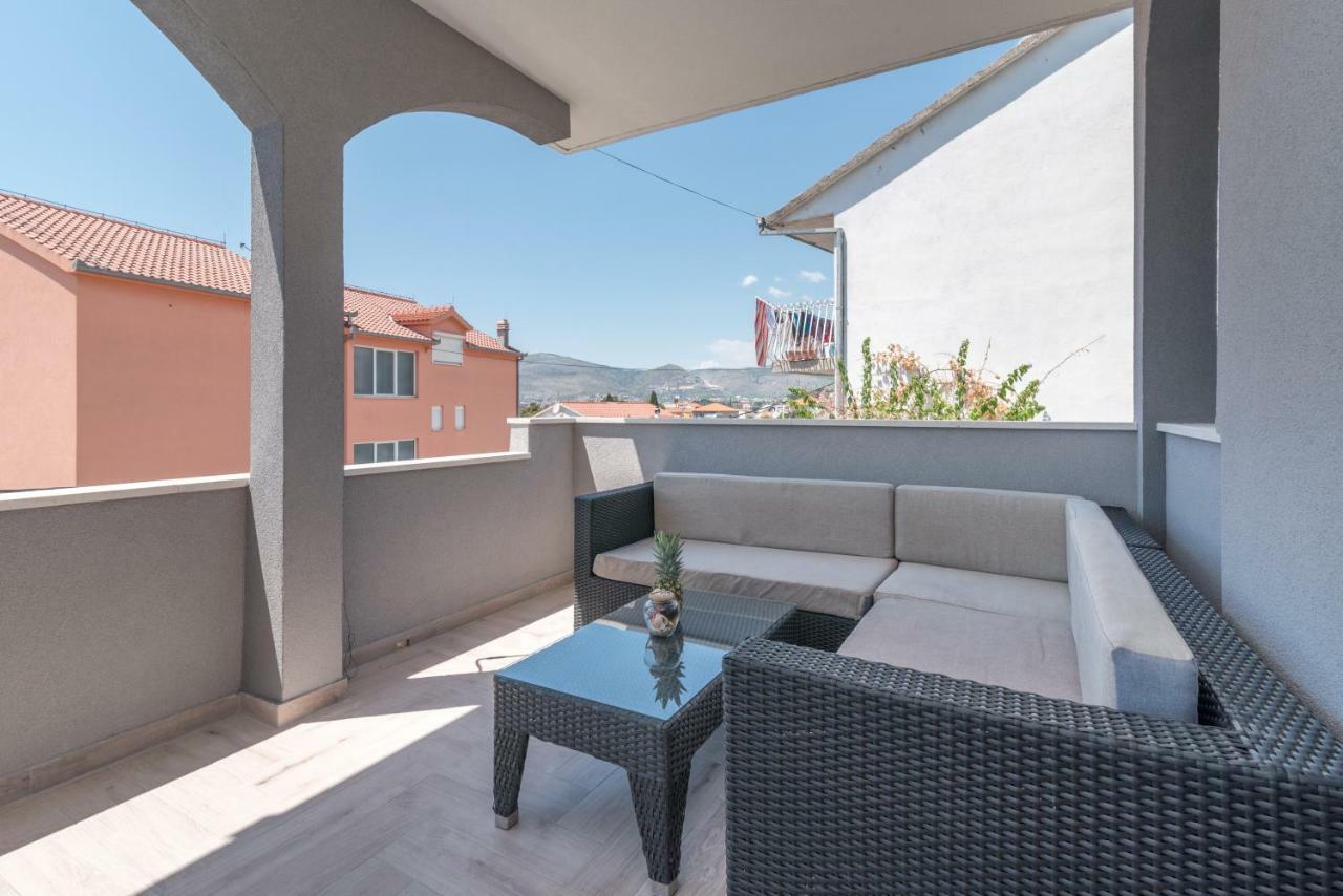 Apartment Bella Vita Trogir Exterior photo