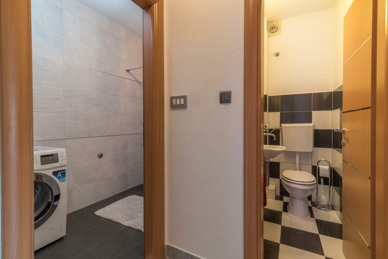 Apartment Bella Vita Trogir Exterior photo